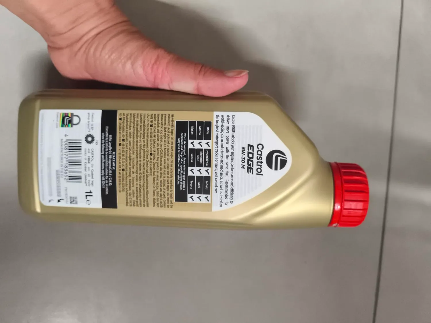 Castrol EDGE 5W-30 M olio motore sintetico ACEA C3